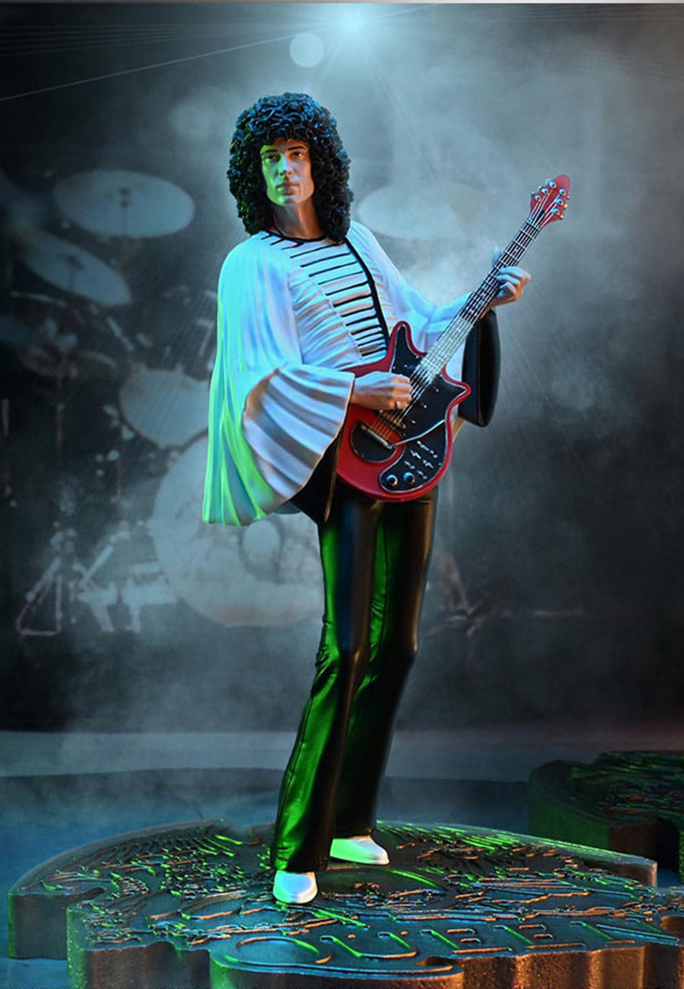 Queen - Brian May II (Sheer Heart Attack Era) Rock Iconz - Statue | Neutral-Image